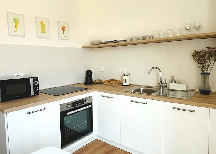 Ponente Blue Appartamenti, 7 *